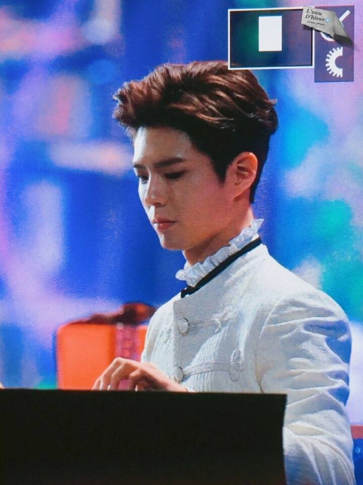 박보검 어제자 패완얼 코디.jpg | 인스티즈