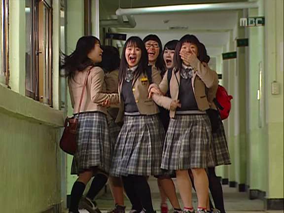 [거침없이하이킥] 풍파고 아이돌 이윤호ㅋㅋㅋㅋㅋㅋ.jpg | 인스티즈