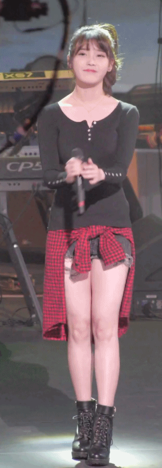 큐티섹시 아이유.gif | 인스티즈