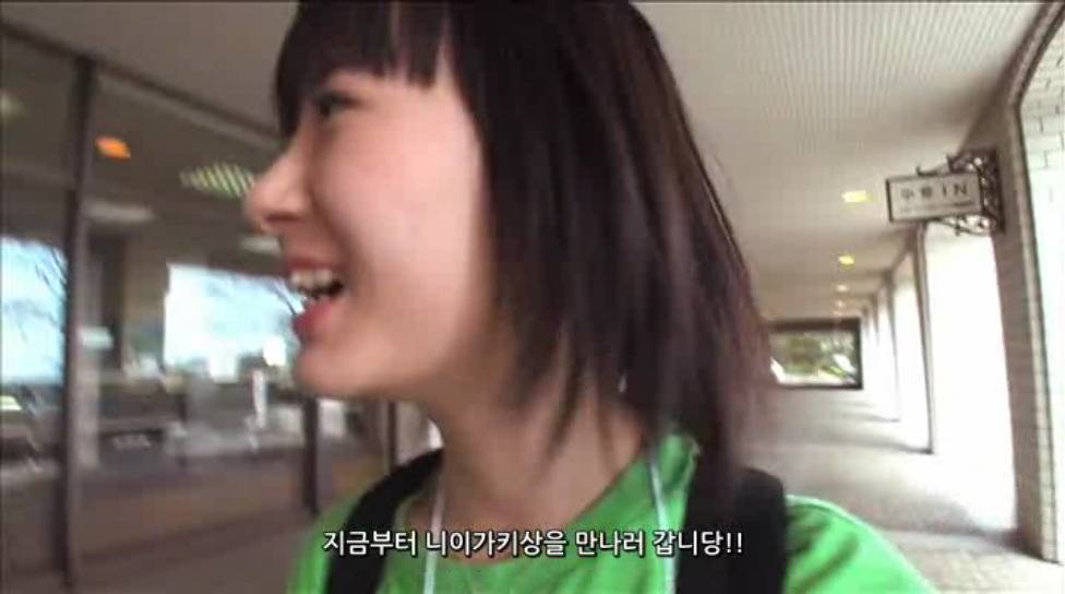 같은 그룹에서 같이 활동하는 멤버를 덕질할 때 일어나는 일.jpg | 인스티즈