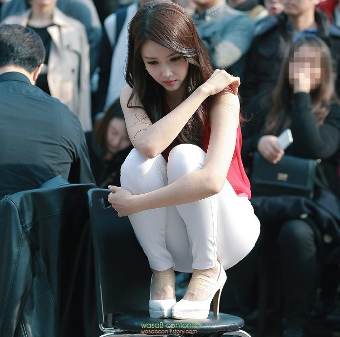 피에스타 메인 보컬 린지.jpg | 인스티즈