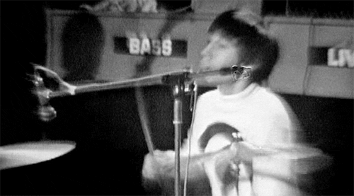 파괴의 미학을 아는 더 후의 퍼포먼스 (움짤) | 인스티즈