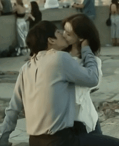 [THEK2] 스태프 2명만 동행해서 찍은 지창욱,임윤아 스페인 엔딩 키스신 | 인스티즈