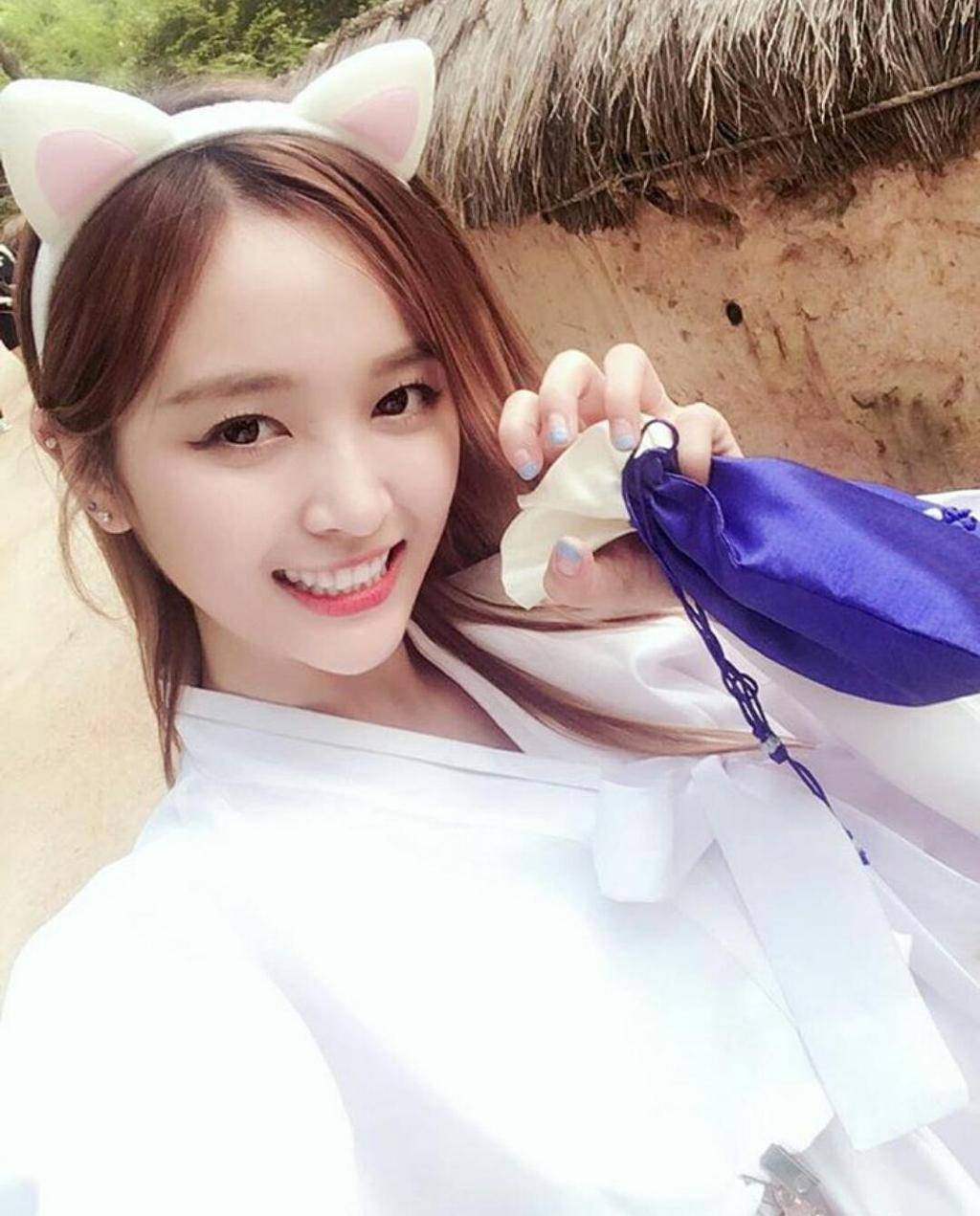 안희정 선의기념 우주소녀 선의 | 인스티즈