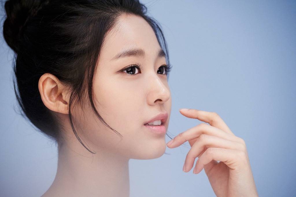 옆모습도 예쁜 설현이.jpgif | 인스티즈