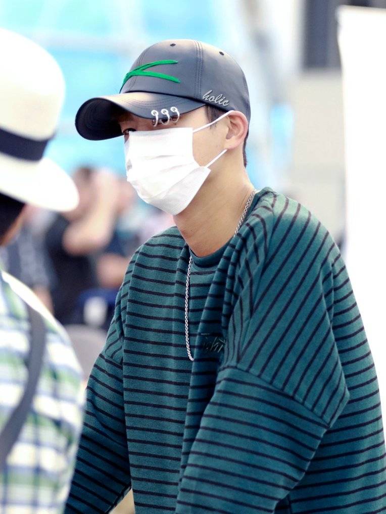 가수출신중 가장 연기잘한다고 생각하는 서인국 사복스타일.jpg | 인스티즈