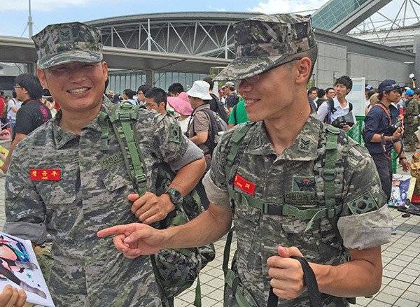 열도 밀리터리 매니아들의 한국군 코스프레 | 인스티즈
