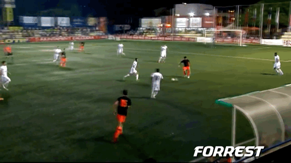 유럽 남미형들 가지고노는 이강인.gif | 인스티즈