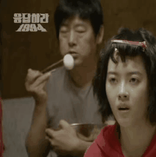 성동일 시선강탈 | 인스티즈