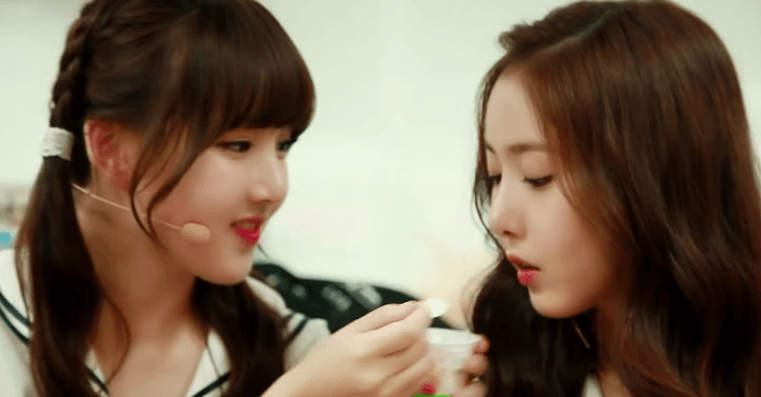 여자친구 예린-신비 환상의 케미.gif | 인스티즈