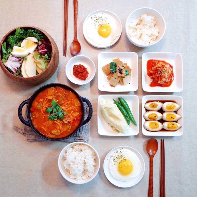 어느신혼부부의상차림 | 인스티즈