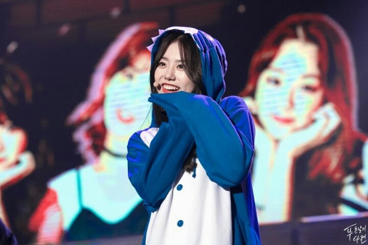 뭔데 이렇게 귀엽나싶은 물오른 김소혜 | 인스티즈