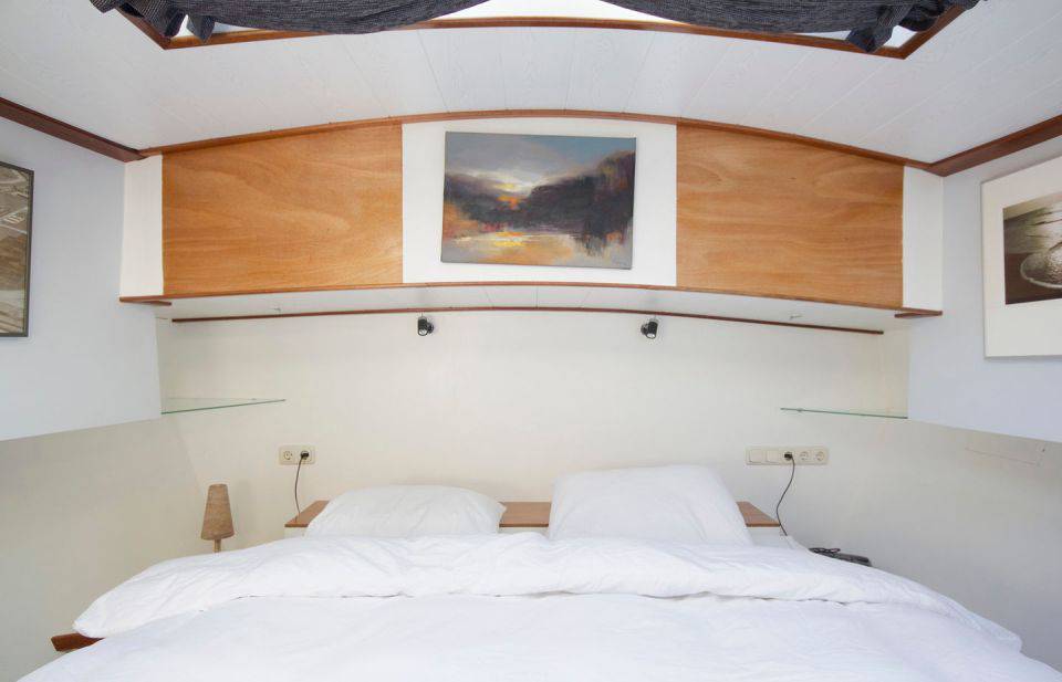 하룻밤 31만원짜리 네덜란드 암스테르담 모텔 | 인스티즈