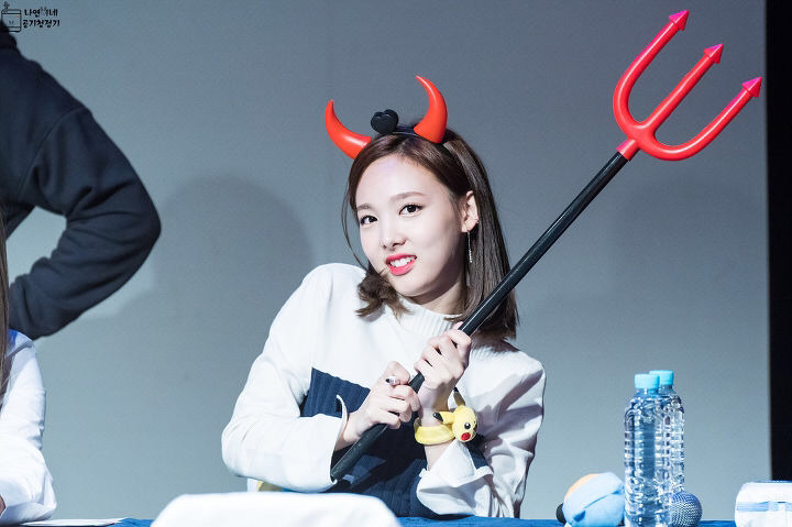 악마같은 아이돌 | 인스티즈