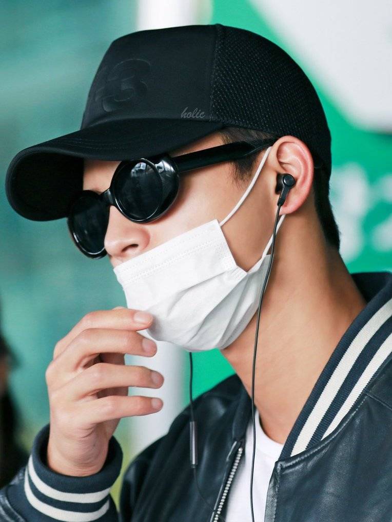 가수출신중 가장 연기잘한다고 생각하는 서인국 사복스타일.jpg | 인스티즈