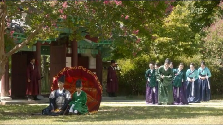 [구르미그린달빛] 본격 사내연애 시작한 이영 세자와 홍삼놈.jpg | 인스티즈