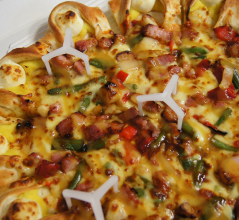 피자 매니아들이 제일 아껴먹는 부분.jpg | 인스티즈