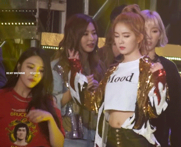 보수적인 여자아이돌.gif | 인스티즈