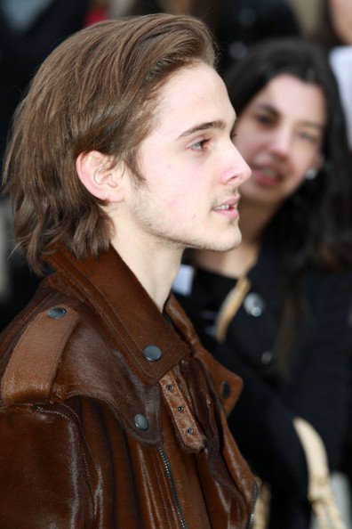 엠마 왓슨 남동생 | 인스티즈