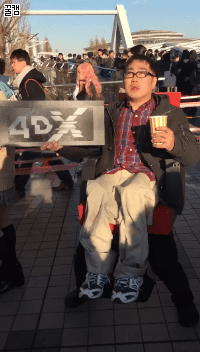 역대급 코스프레.gif | 인스티즈