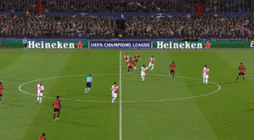 펩이 노리는 프레드.gif | 인스티즈