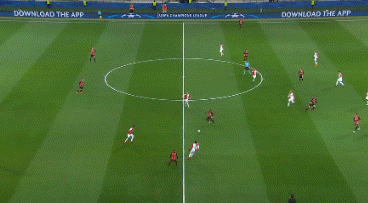 펩이 노리는 프레드.gif | 인스티즈