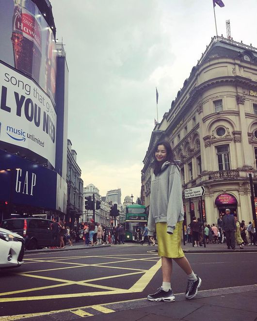 배우 이하늬 사복 | 인스티즈