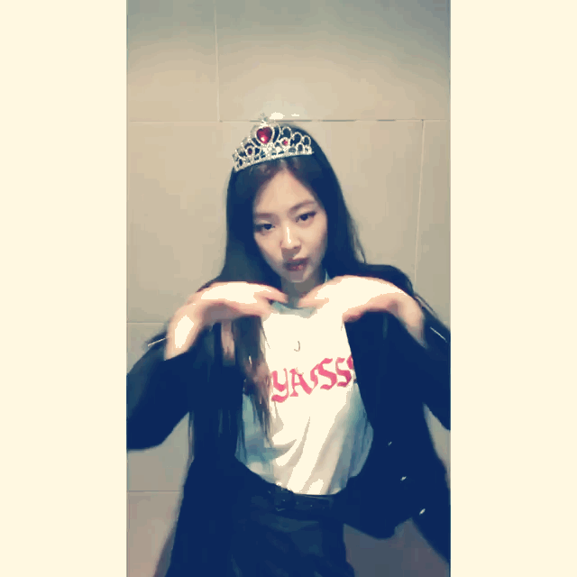 블랙핑크 제니 움짤 모음.insta | 인스티즈