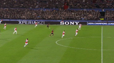 펩이 노리는 프레드.gif | 인스티즈