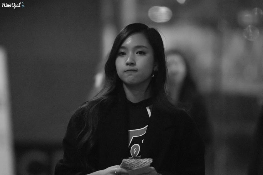 트와이스 미나 입 꾹꾹이........... | 인스티즈