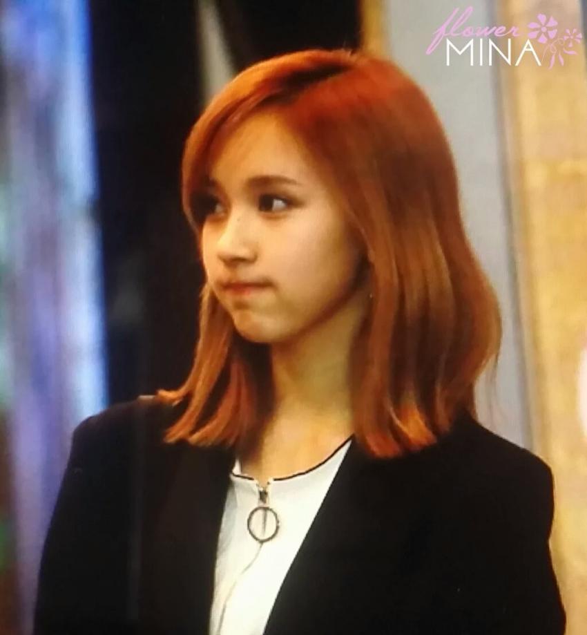 트와이스 미나 입 꾹꾹이........... | 인스티즈