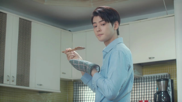 [마이로맨틱썸레시피] 모쏠 여주가 차은우 입간판과 사랑에 빠지는 웹드 1화 | 인스티즈