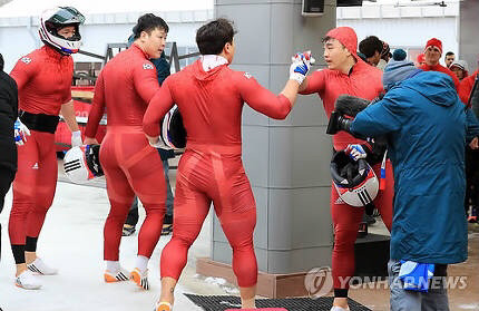 봅슬레이 아저씨들 하체 | 인스티즈