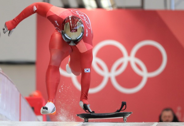 ??? : 더 이상은 없겠지.. | 인스티즈