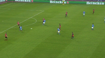 펩이 노리는 프레드.gif | 인스티즈