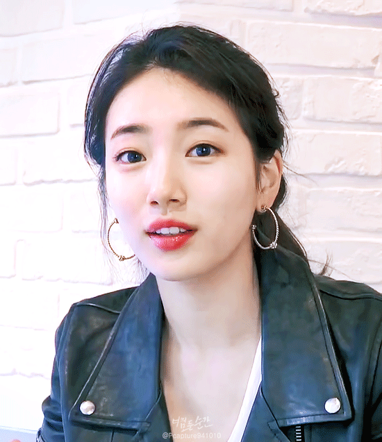 아이스크림 먹는 수지.gif | 인스티즈