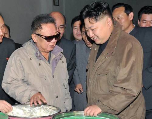 공산 국가들의 흔한 시체팔이 | 인스티즈