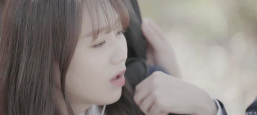 [러블리즈] 주말엔 역시 늦잠자고 아점이니까 수정이 | 인스티즈