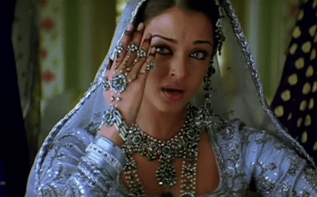 [아이쉬와라아이] 인도 고대 여신이 현존하면 이런 모습일것 같은 | 인스티즈