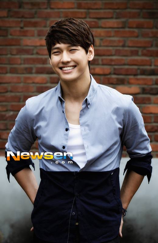 진짜 현실적인 대학교 외모 과탑 | 인스티즈