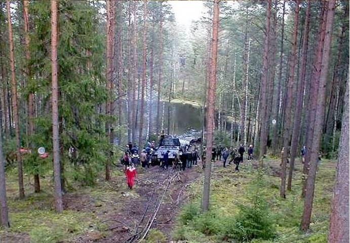 사람들이 평화롭다고 하는 나라.gif | 인스티즈