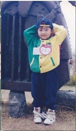 여자 연예인 어릴때 사진들 - 이중에 몇명이나 맞출수 있습니까? | 인스티즈