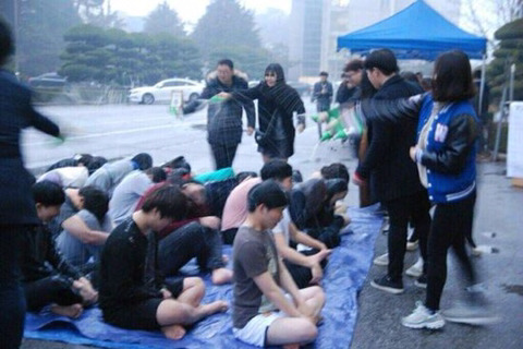 우주의 기운이 넘치는 신입생 환영식 | 인스티즈