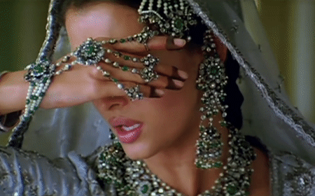 [아이쉬와라아이] 인도 고대 여신이 현존하면 이런 모습일것 같은 | 인스티즈