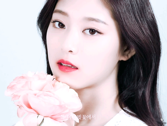 이달의소녀 현진.gif | 인스티즈