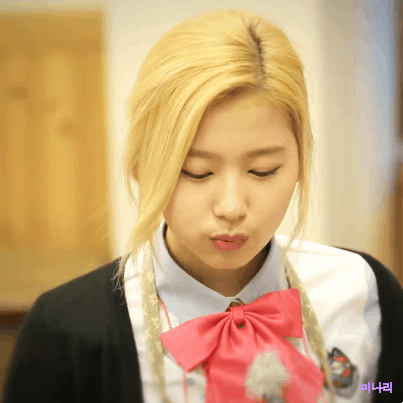 사나의 먹방 | 인스티즈