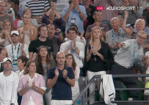 죽은 코치의 부모를 14년간 호주오픈에 초대한 페더러 | 인스티즈