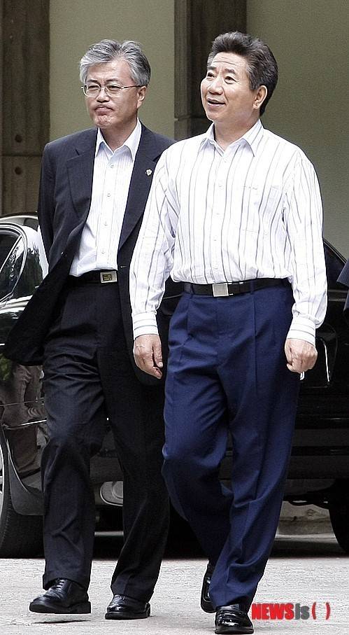 사진 9장으로 보는 두 대통령 비서실장의 소름돋는 인생 | 인스티즈