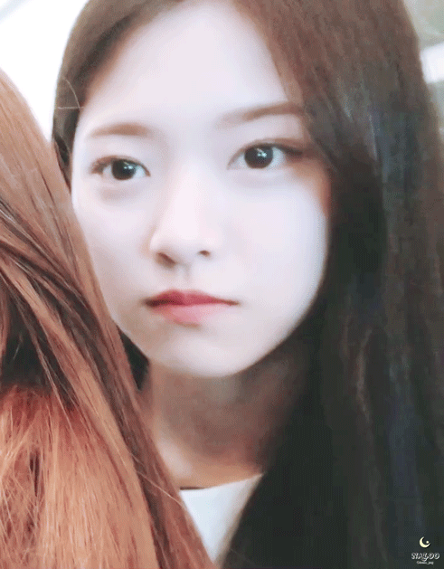 이달의소녀 현진.gif | 인스티즈