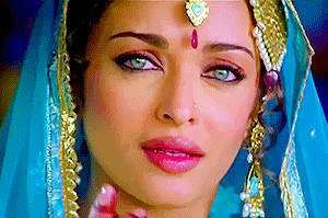 [아이쉬와라아이] 인도 고대 여신이 현존하면 이런 모습일것 같은 | 인스티즈